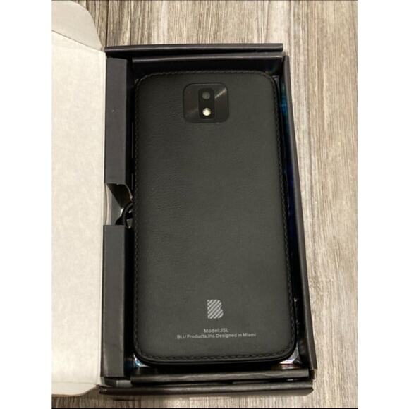 BLU J5L GSM Unlocked phone (32GB) - Black - Picture 4 of 5